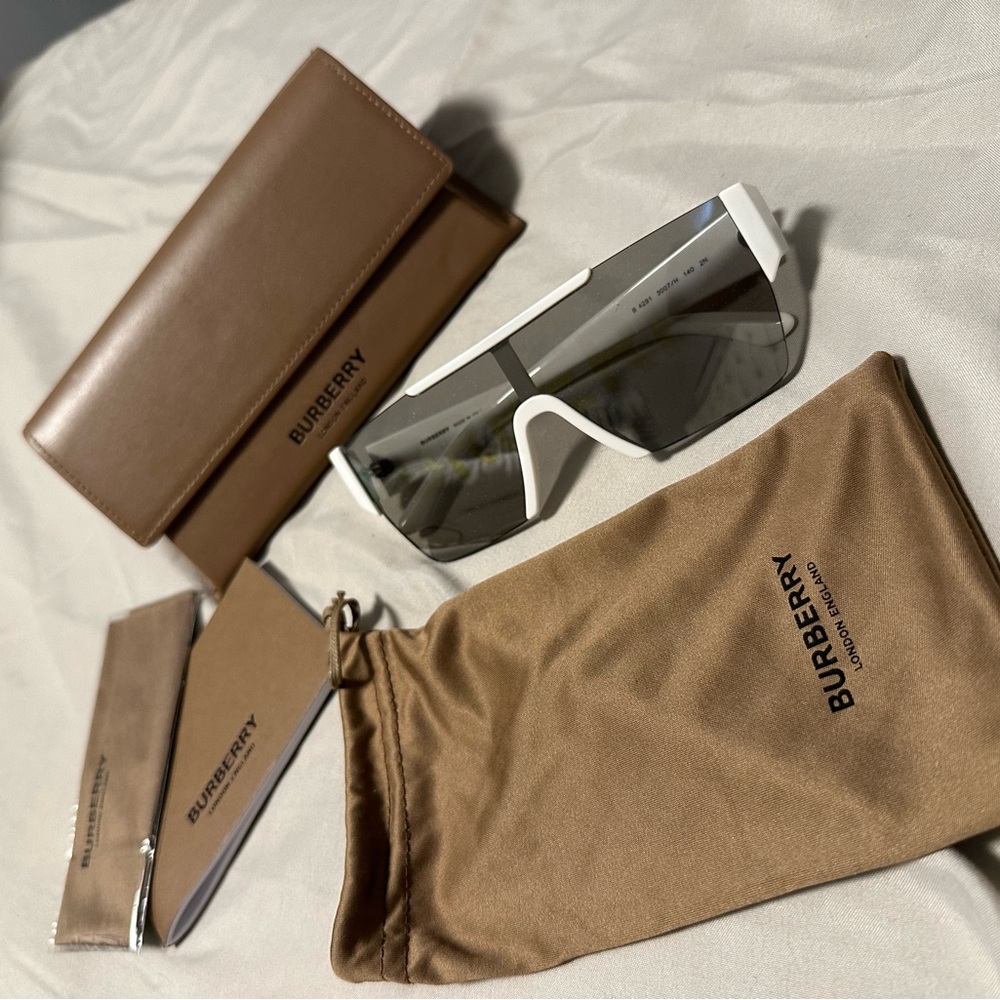 Burberry Sunglasses